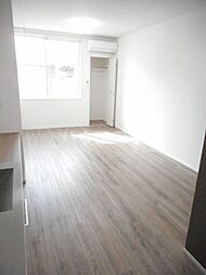 アルデバラン 102 1階ワンルームのリビング/ダイニング