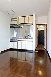 レジデンス暁 301 3階ワンルームのリビング/ダイニング