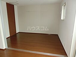 グランドゥール二の宮 306 3階1LDKのリビング/ダイニング