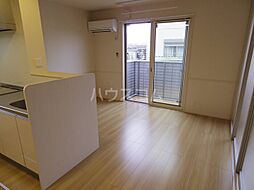 グランドゥールレジデンス 101 1階2LDKのリビング/ダイニング