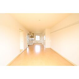 フォンティーヌオコノギ 203 2階2LDKのリビング/ダイニング