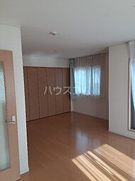 ブラボス B23 2階ワンルームのリビング/ダイニング