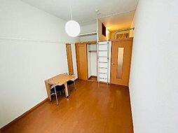 レオパレスリブラ 201 2階1Kのリビング/ダイニング