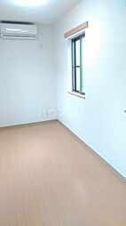 リバーサイドイワセII 1 1階ワンルームのリビング/ダイニング