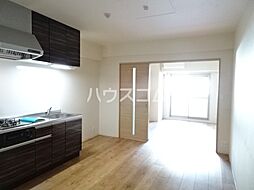 JR東海道本線 尾頭橋駅 徒歩7分の賃貸マンション 8階1LDKのリビング/ダイニング