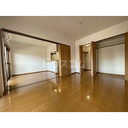 シダーフィールド 201 2階2LDKのリビング/ダイニング