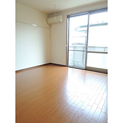 ラ・ヴィーニュIII 202 2階1Kのリビング/ダイニング