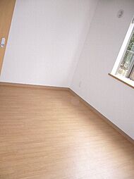 ファルダ不二ガ丘 201 2階1Kのリビング/ダイニング