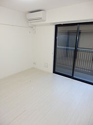 ＣＲＯＳＳ　ＣＯＵＲＴ　ＮＡＭＩＫＩ 1階1Kのリビング/ダイニング