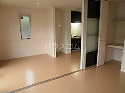 埼玉高速鉄道 川口元郷駅 徒歩14分の賃貸アパート 3階2DKのリビング/ダイニング