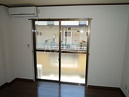 Ｙ’ｓ　ｂｒｅｅｚｅ 105 1階3DKのリビング/ダイニング