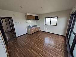 ノーブルエイト 401 4階2LDKのリビング/ダイニング