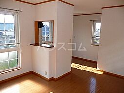 エレガンシアII 203 2階2LDKのリビング/ダイニング