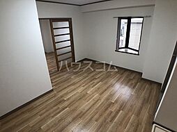 丸七コーポII 301 3階1Kのリビング/ダイニング