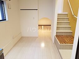 SOLID栄生 102 1階1DKのリビング/ダイニング