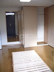 レオパレスグリーンロードII 102 1階1Kのリビング/ダイニング