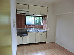 名鉄小牧線 味美駅 徒歩18分の賃貸マンション 1階2DKのリビング/ダイニング