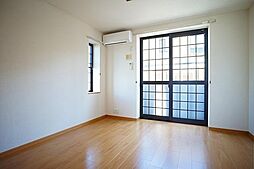 パステークガーデンＥ 103 1階2DKのリビング/ダイニング