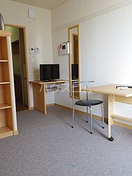 レオパレスユーザン 104 1階1Kのリビング/ダイニング