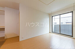 ティーズ　ガーデンII 103 1階1LDKのリビング/ダイニング