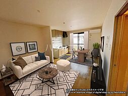 ストークハウス 202 2階2LDKのリビング/ダイニング