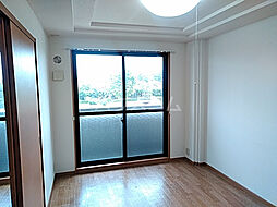 小田急小田原線 本厚木駅 バス20分 関口下車 徒歩5分の賃貸アパート 2階2DKのリビング/ダイニング