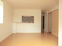 ピュア・グリーンII 201 2階2LDKのリビング/ダイニング