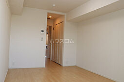 ブリーズ・セイバリー 203 2階1Kのリビング/ダイニング