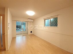 つくばエクスプレス みどりの駅 バス10分 榎戸下車 徒歩3分の賃貸アパート 1階1LDKのリビング/ダイニング