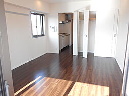 アルビオン 2階1Kのリビング/ダイニング