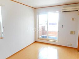 ブライト・ガーデン　IV 205 2階2LDKのリビング/ダイニング