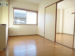 メゾンフローラ 102