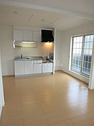 インフィニット　ハピネス 201 2階2LDKのリビング/ダイニング