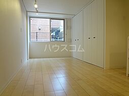 フィオーレ 104 1階ワンルームのリビング/ダイニング