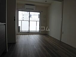 コスモグラシア学芸大学 103 1階1DKのリビング/ダイニング