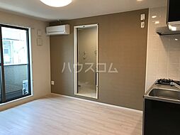 名古屋市営鶴舞線 庄内通駅 徒歩10分の賃貸アパート 2階1LDKのリビング/ダイニング