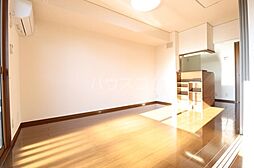 ヴァン・ソフィア C201 2階1LDKのリビング/ダイニング