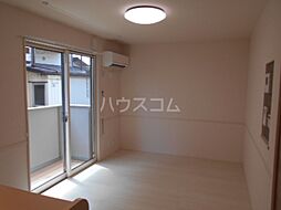 アヴィランス 103 1階1LDKのリビング/ダイニング