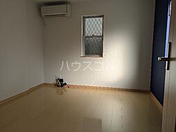 ダイアモンドレイク 101 1階1Kのリビング/ダイニング