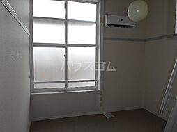 JR両毛線 伊勢崎駅 バス20分 連取町東下車 徒歩2分の賃貸アパート 2階1Kのリビング/ダイニング