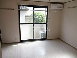 小田急小田原線 和泉多摩川駅 徒歩17分の賃貸アパート 1階1Kのリビング/ダイニング