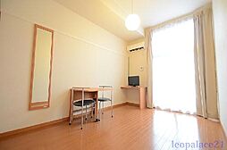 レオパレスクロワール 206 2階1Kのリビング/ダイニング