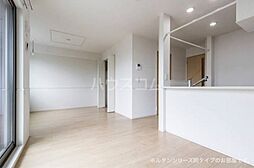 カーサ・エスポア 104 1階1LDKのリビング/ダイニング