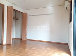 アムール　Ａ 102 1階ワンルームのリビング/ダイニング