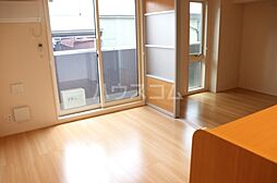 ソフィアハイツ 202 2階1LDKのリビング/ダイニング