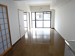 サンクスシティＦＵＫＵＩ 304 3階3LDKのリビング/ダイニング