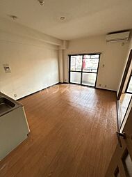 カサベルデ 305 3階2LDKのリビング/ダイニング