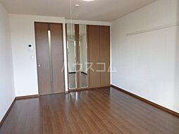 グランティス 1階1Kのリビング/ダイニング