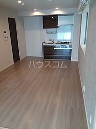 ヴィラスリーヴイ浦安 401 4階1LDKのリビング/ダイニング