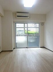 エヴェナール東中野 1階1Kのリビング/ダイニング